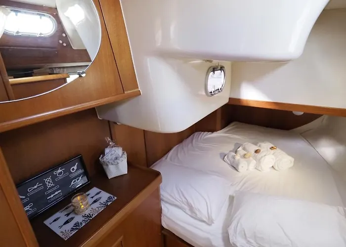 Voilier Santa Clara Hotel na wodzie *